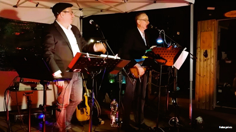 Gartenparty in Oldenhütten mit Chord Brothers